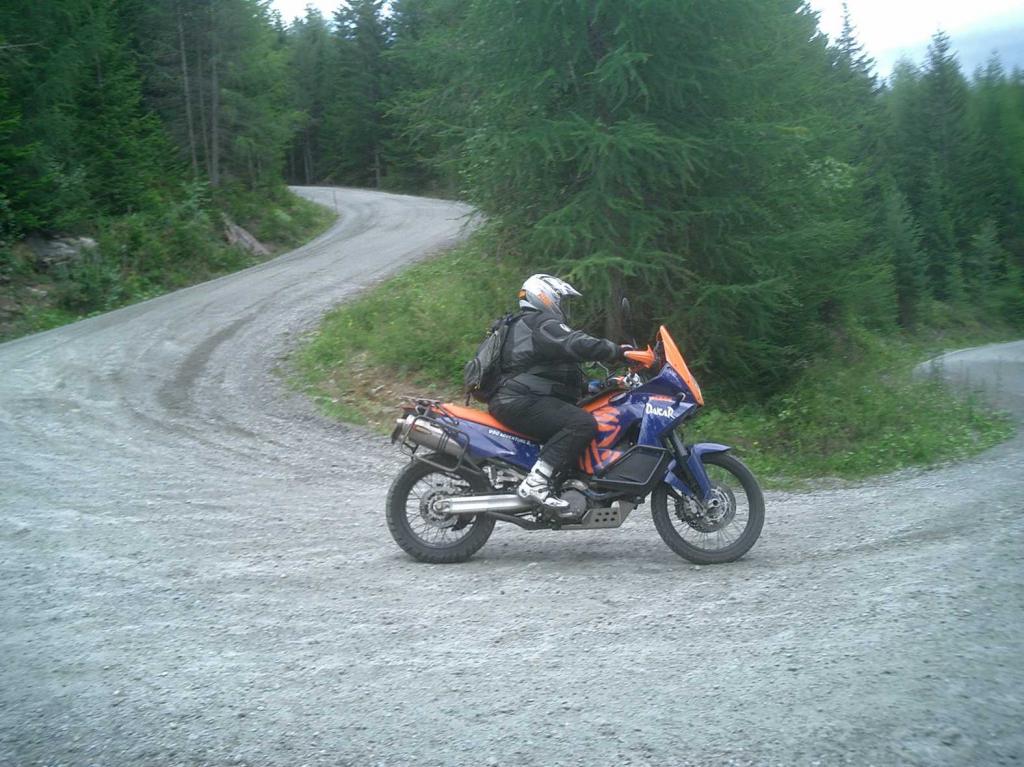 4.LC8.info_JonathanKelly_066.JPG